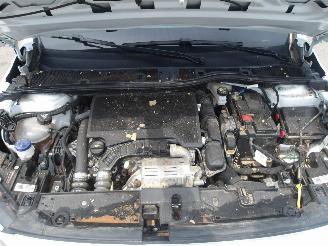 Opel Corsa GS 1.2T picture 15