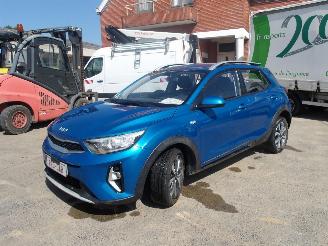 Schadeauto Kia Stonic  2022/6