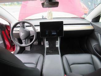 Tesla Model 3  picture 13