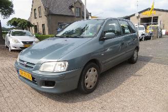skadebil auto Mitsubishi Space-star 1.6 BENZINE + LPG, AIRCO 2002/2