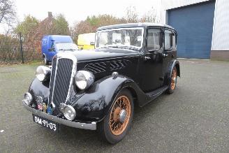 Vaurioauto  passenger cars Standard Light Twelve oldtimer met NL kenteken unieke auto 1936/2