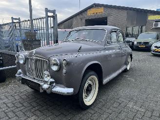 Vaurioauto  passenger cars Rover 90 P4 Saloon 2.6 6 cilinder benzine + lpg 1959/1