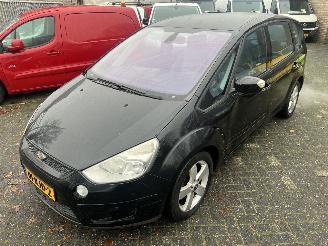 Ford S-Max 2.0 TDCi Titanium 7p. picture 23