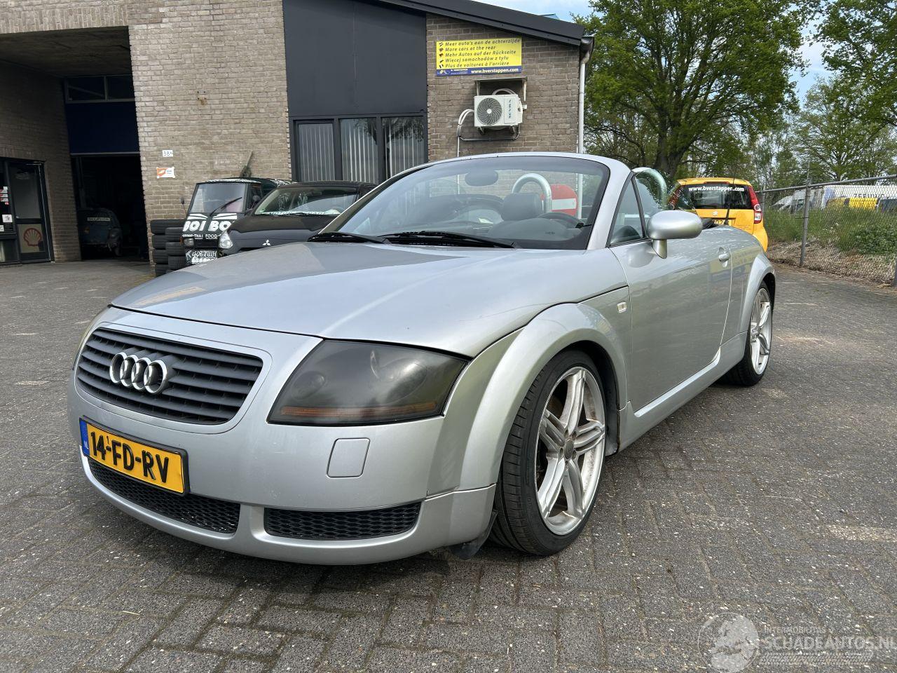 Audi TT ROADSTER 1.8 5V TURBO QUATTRO (4x4)