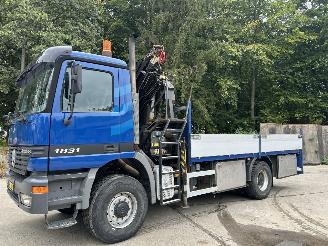 Mercedes Actros 1831 AK 4x4 Open laadbak met zware Palfinger laadkraan picture 2