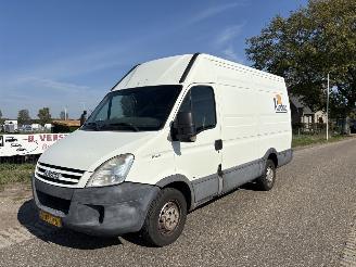 Iveco Daily 35S12 LANG + HOOG AIRCO picture 2