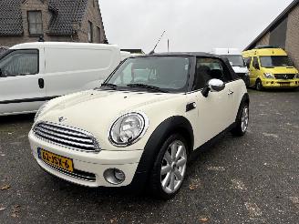 skadebil auto Mini Cabrio COOPER CABRIO, AIRCO 2009/8