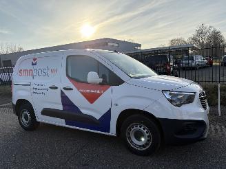 Opel Combo 1.5D L1H1 Edition airco picture 15