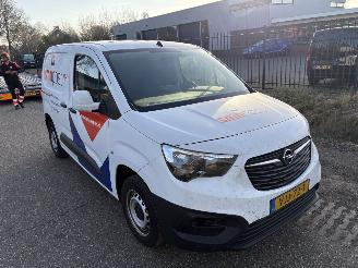 Opel Combo 1.5D L1H1 Edition airco picture 28