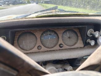 BMW 1502-2002 1602 E10 RESTAURATIE PROJECT / DECORATIE AUTO picture 4