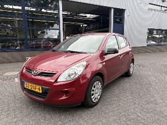 Schadeauto Hyundai I-20 1.2 I I-DRIVE, 105.494 KM N.A.P. 2011/11