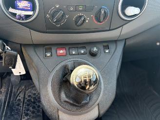 Peugeot Partner bestel 120 1.6 HDI L1 XR Profit + airco picture 11