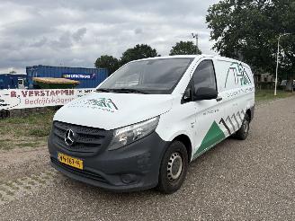 dañado vehículos comerciales Mercedes Vito 111 CDI LANG 2015/3