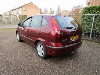 Nissan Almera-tino 2.2 DCI Camera Clima 6-Bak picture 2