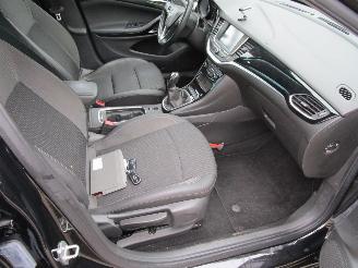 Opel Astra 1.2 Nieuwe Motor Camera Navi 6-Bak picture 10