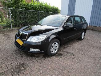 škoda osobní automobily Skoda Octavia 1.6 TDI Clima Radio/CD 6-Bak 2012/10