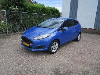 Unfallwagen Ford Fiesta 1.0 Navi Clima 2012/12