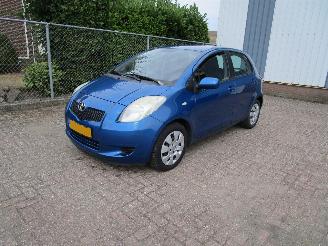 skadebil auto Toyota Yaris 1.3 VVT-I Navi Airco 5-Drs 2007/5