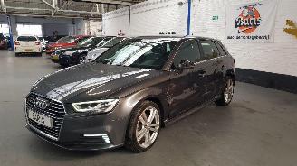 Auto incidentate Audi A3 1.4 TFSI 16V 40 E-TRON  4DRS HYBRIDE BENZ 1.395CC 150KW 204PK 2020/3
