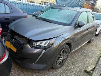 Avarii autoturisme Peugeot 208 1.2 PureTech Active Pack 2021/12