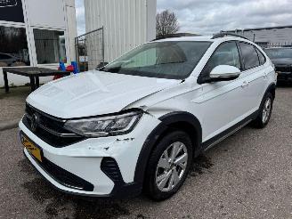 krockskadad bil auto Volkswagen Taigo 1.0 AUTOMAAT TSI Life 2023/6