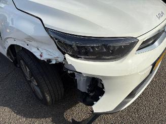 Kia Stonic 1.0 AUTOMAAT T-GDi MHEV DynamicPlusLine picture 8