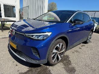 uszkodzony samochody osobowe Volkswagen ID.4 First 77 kWh 2021/6