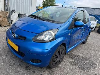 Voiture accidenté Toyota Aygo 1.0-12V Access 2011/3