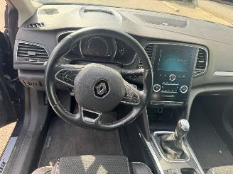 Renault Mégane 1.2 TCe Bose picture 11