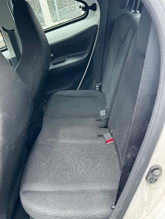Toyota Aygo 1.0 VVT-i MT Play picture 16