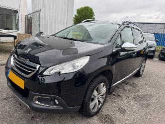 Auto incidentate Peugeot 2008 1.2 VTi Allure Pack Premium Plus 2014/2