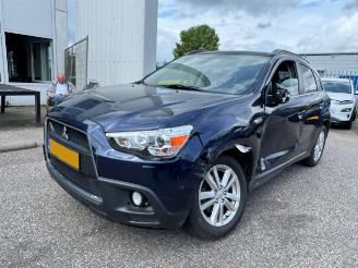 Vaurioauto  passenger cars Mitsubishi ASX 1.6 Intense ClearTec 2011/9