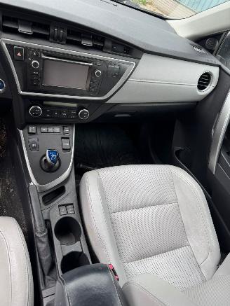 Toyota Auris Touring Sports 1.8 Hybrid Aspiration picture 14