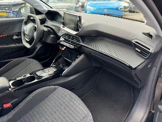 Peugeot e-208 EV Active Pack 50 kWh picture 13