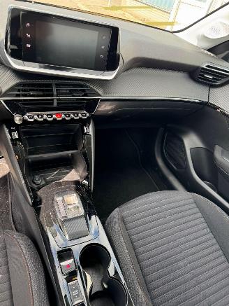 Peugeot e-208 EV Active Pack 50 kWh picture 12