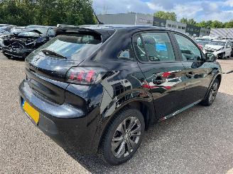 Peugeot e-208 EV Active Pack 50 kWh picture 5