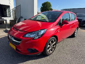 Schadeauto Opel Corsa 1.4 Online Edition 2017/9