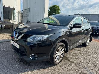 Unfallwagen Nissan Qashqai 1.2 Connect Edition 2014/3