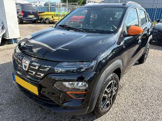 Schadeauto Dacia Spring Comfort Plus 27 kWh 2023/1