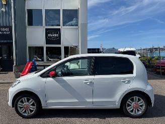 damaged passenger cars Volkswagen Up! 1.0 BMT up! beats 2018/3