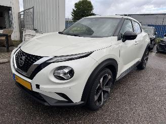 krockskadad bil auto Nissan Juke 1.0 DIG-T Tekna 2021/11