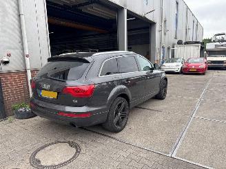 Audi Q7 4.2 FSI V8 picture 4
