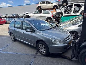 Vrakbiler auto Peugeot 307 307 SW (3H), Combi, 2002 / 2008 1.6 16V 2003/6