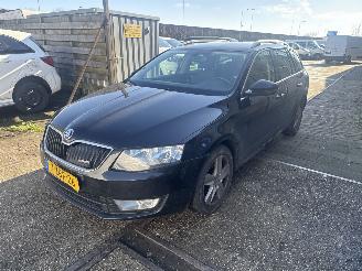 Avarii autoturisme Skoda Octavia 1.6 TDI Greenline Businessline 2014/12