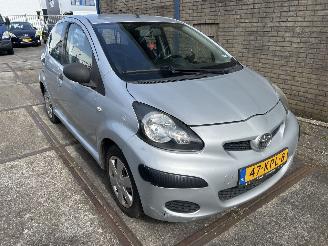 Unfallwagen Toyota Aygo 1.0 12V ACCESS 2010/1