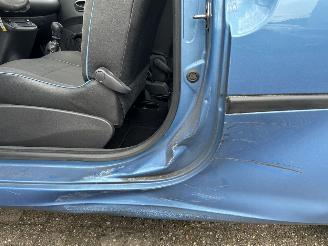 Renault Twingo 1.2 16V ACCES picture 7