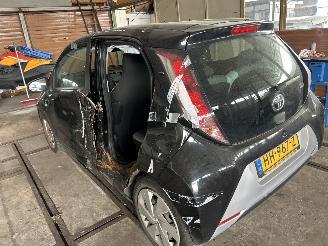 Toyota Aygo 1.0 VVT-I  X-PLAY picture 8