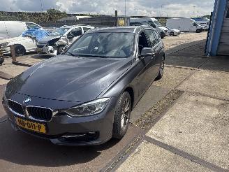 Schadeauto BMW 3-serie 316d  Executive 2015/9