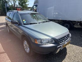 Unfallwagen Volvo Xc-70 2.5 T  CROSS COUNTRY 2004/11