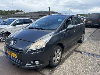 Voiture accidenté Peugeot 5008 1.6 THP FAMILY 7 PERSOONS 2011/6